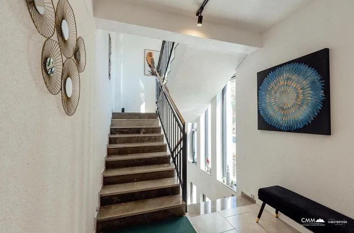 Modern Boutique Hotel with Panoramic Views – Luxury Adriatic Investment